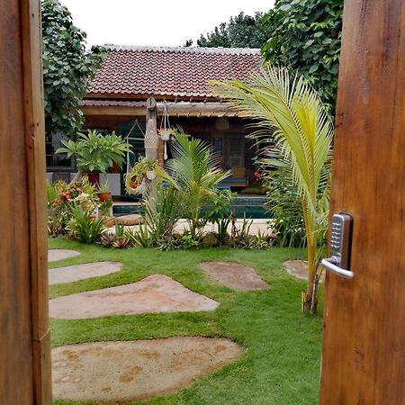 Villa La Vida Gili Trawangan Exterior foto